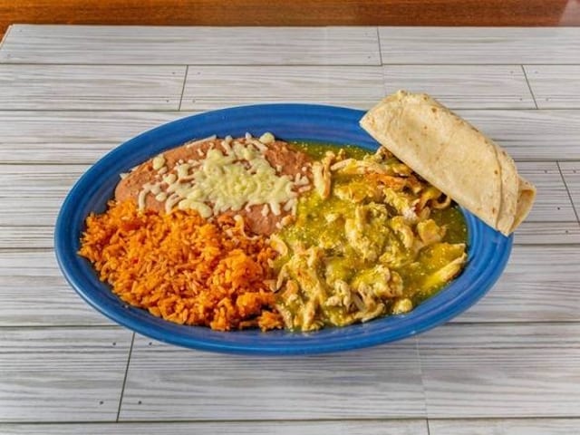 Chile Verde or Colorado.